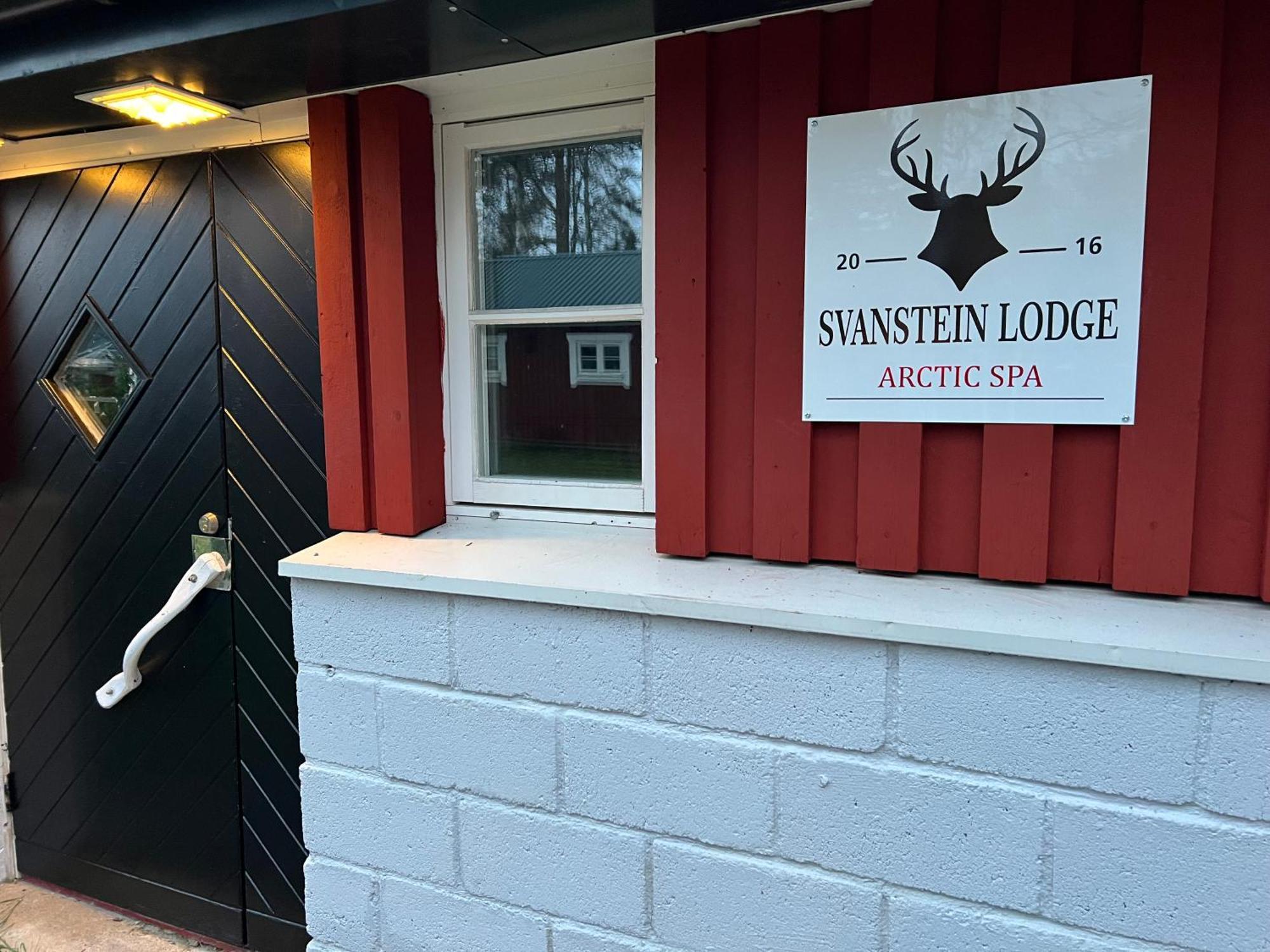 Svanstein Lodge Buitenkant foto